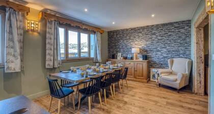 Chalets for 9 People