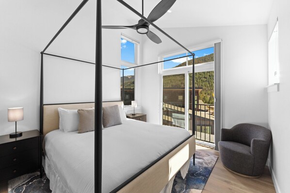 3 bedrooms, free WiFi, bed sheets