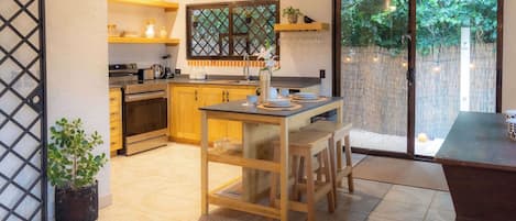 Villa | 5 dormitorios y Internet