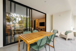 House | 2 bedrooms - w Delightful 2BR With Terrace in Roma Norte (Mexico City)
