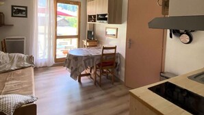 Living area - 24 m2 Apartment Ideal FOR 4 People (Beaufort)