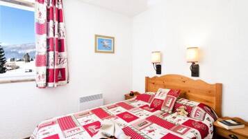 Apartment | 2 bedrooms, bed sheets