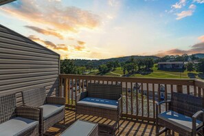 Condo, Multiple Beds, Balcony, Mountain View (Skyview Getaway) | View from room