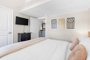 شقة - عدة أسرّة - بشرفة - منظر للجبل (Skyview Getaway) | 2 عدّة غرف نوم وبديكورات فريدة لكل غرفة وطراز فريد لكل وحدة