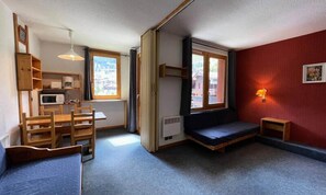 Living area - Hidden Place 22 (Les Avanchers-Valmorel)