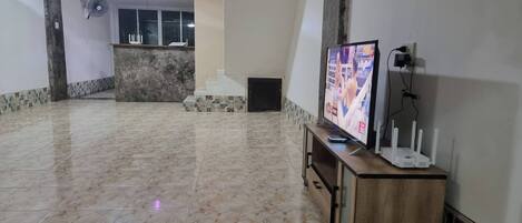 Hus, 2 soverom, terrasse, byutsikt | Romfasilitet