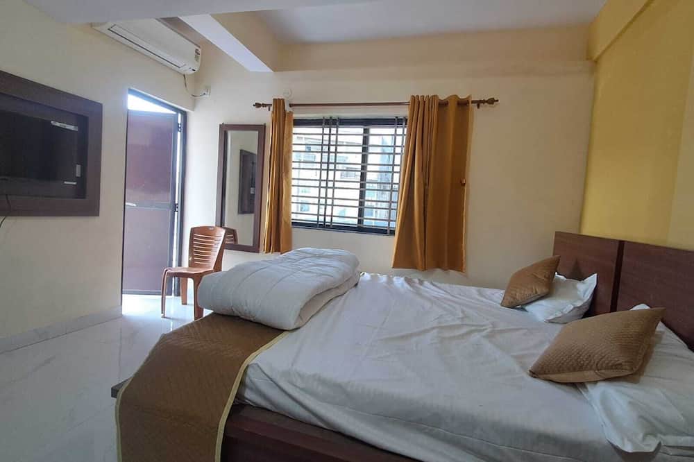 Keshav Inn Hotel And Banquet
