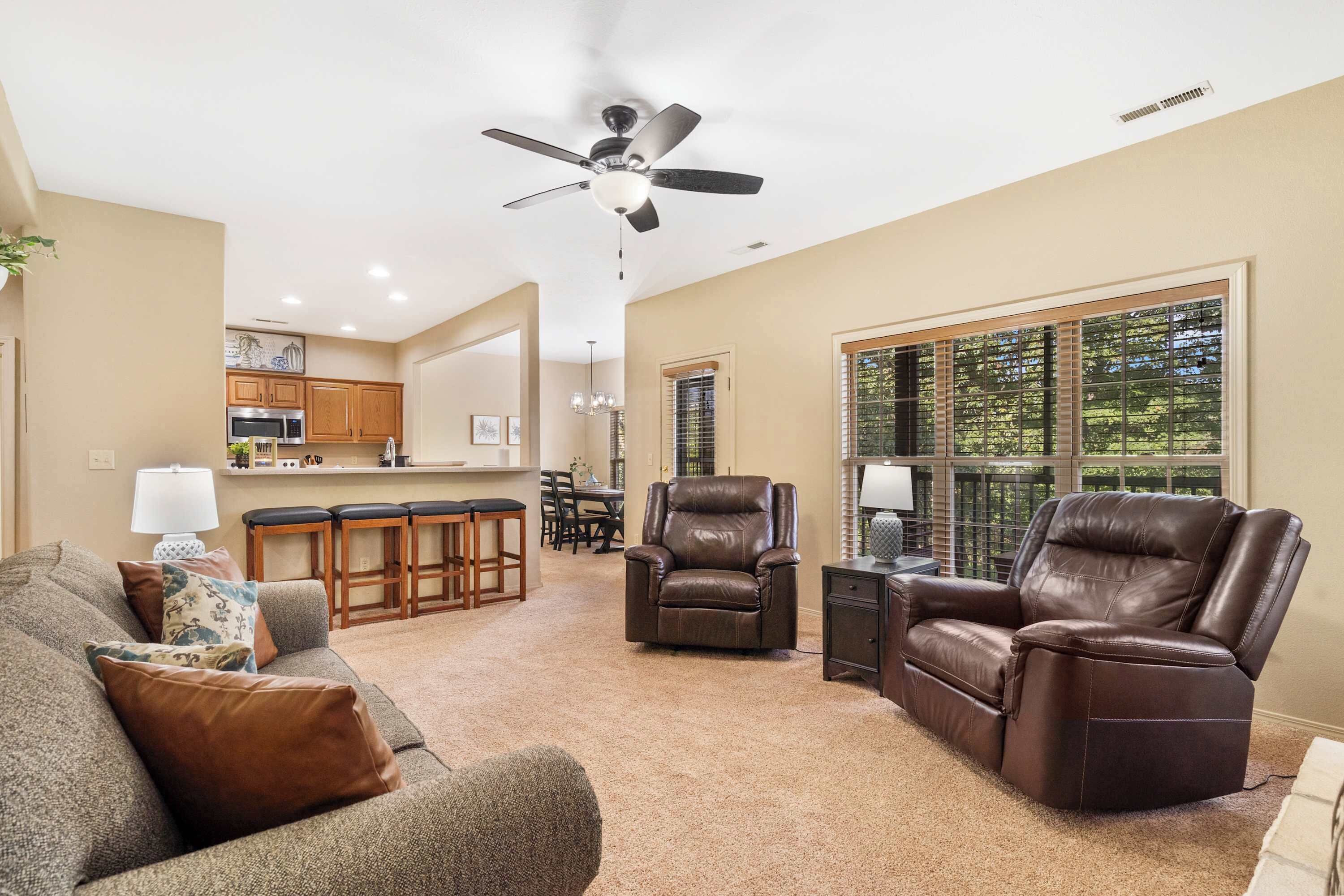 Condo, Multiple Beds, Balcony, Garden View (Stonebridge Hideaway) | Living area