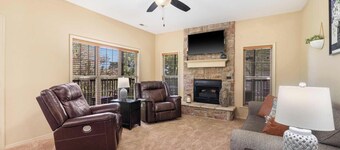 The Fairway Getaway For 6