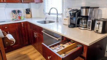 Microwave, oven, stovetop, dishwasher