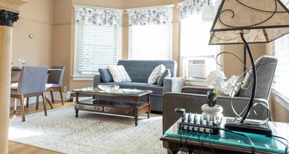 2BR Washer/Dryer High Speed Wi-Fi, perfect for extended stays