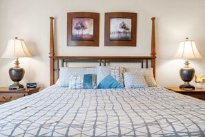 Condo, Multiple Beds, Balcony, Golf View (R&L Scenic Views) | 2 bedrooms, individually decorated, individually furnished - R&L Scenic Views Retreat for 4 (Branson)