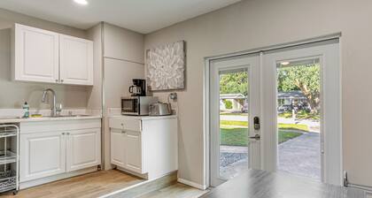 Townhome w/ Fenced Yard in Orlando Suburbs!