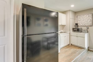 Apartment (1 Bedroom) | Interior