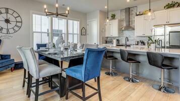 Apartment (4 Bedrooms) | Interior