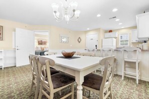 Condo, Multiple Beds, Balcony, Mountain View (Ozarks Vista Retreat ) | Dining - Ozarks Vista Retreat 6ppl Stay (Kimberling City)