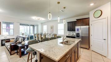 House (Multiple Bedrooms) | Interior