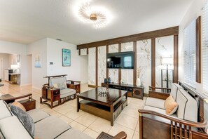 House (Multiple Bedrooms) | Interior