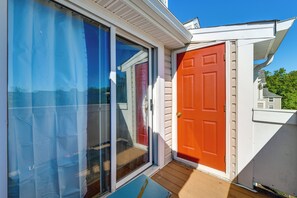 Interior - Nurse-ready Richmond Condo 4 Mi to Medical Centers (Richmond)