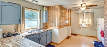 4 Mi to Lake Michigan: Updated Benton Harbor Home!