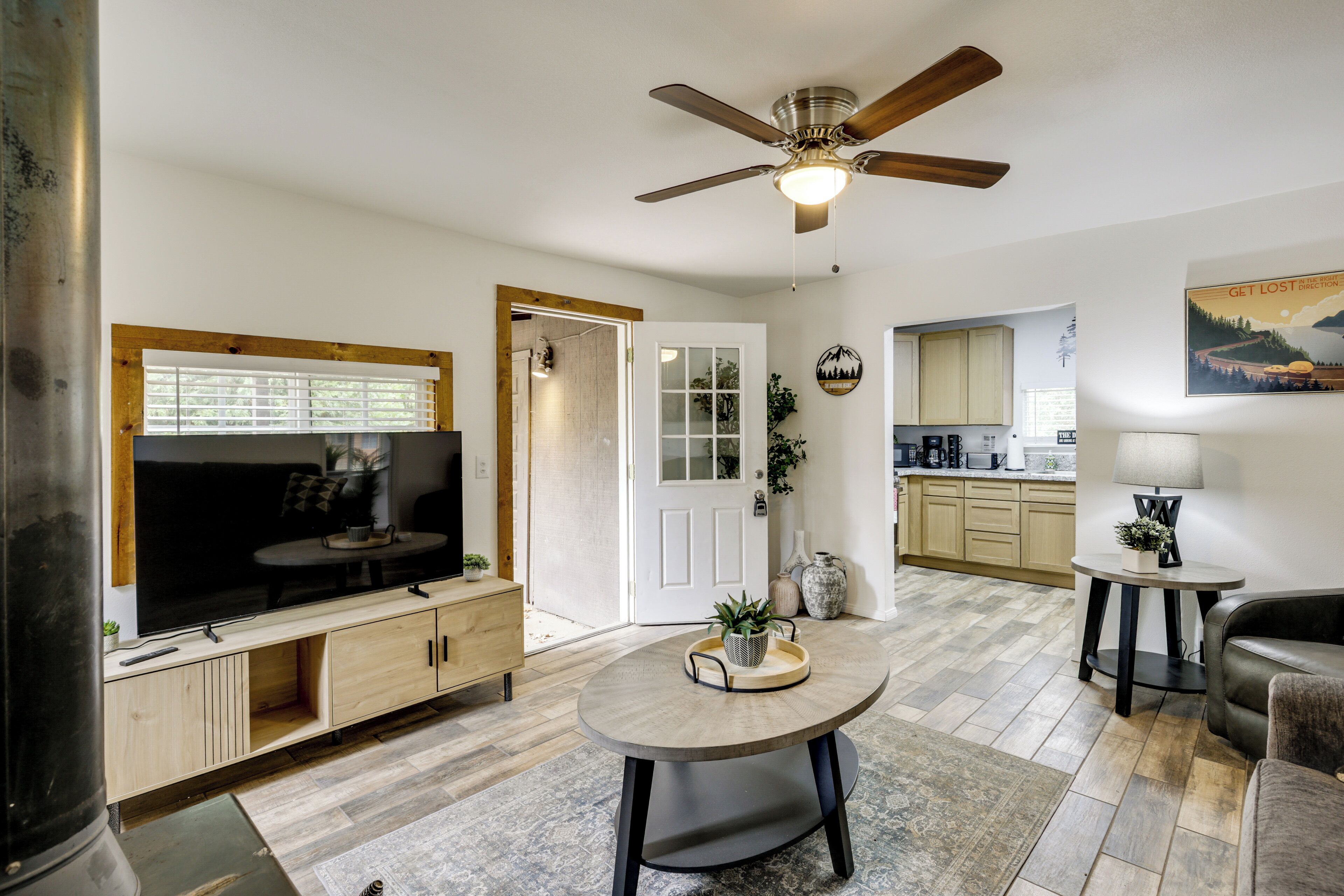 House (2 Bedrooms) | Interior