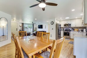 منزل (4 Bedrooms) | المنشأة من الداخل