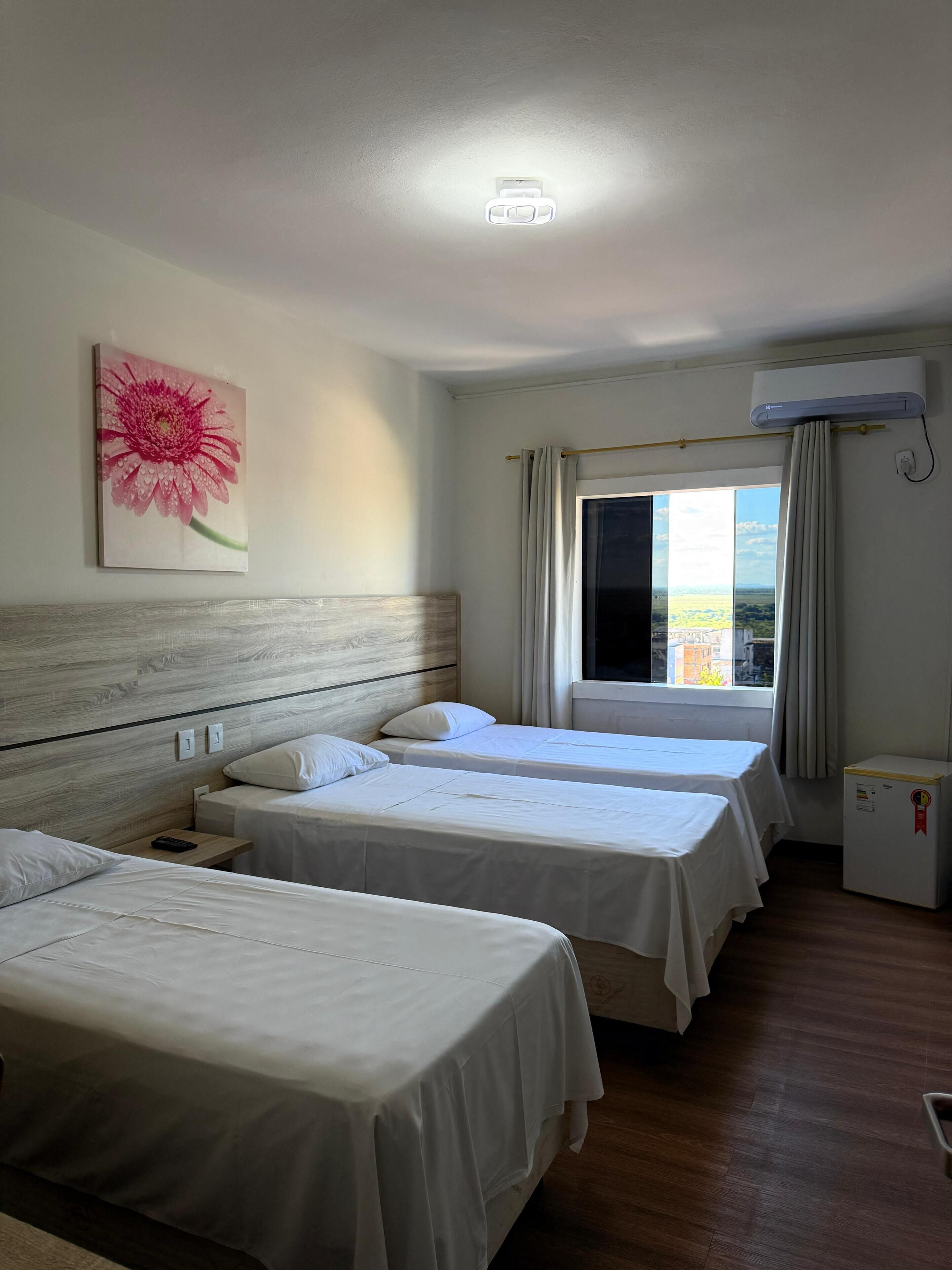 Comfort Triple Room, City View