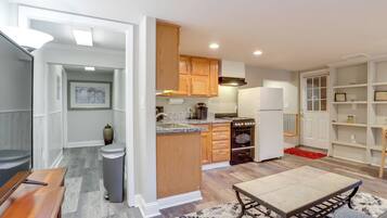 House (1 Bedroom) | Interior