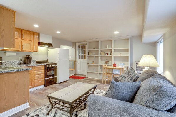 House (1 Bedroom) | Front of property