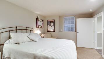 House (1 Bedroom) | Interior