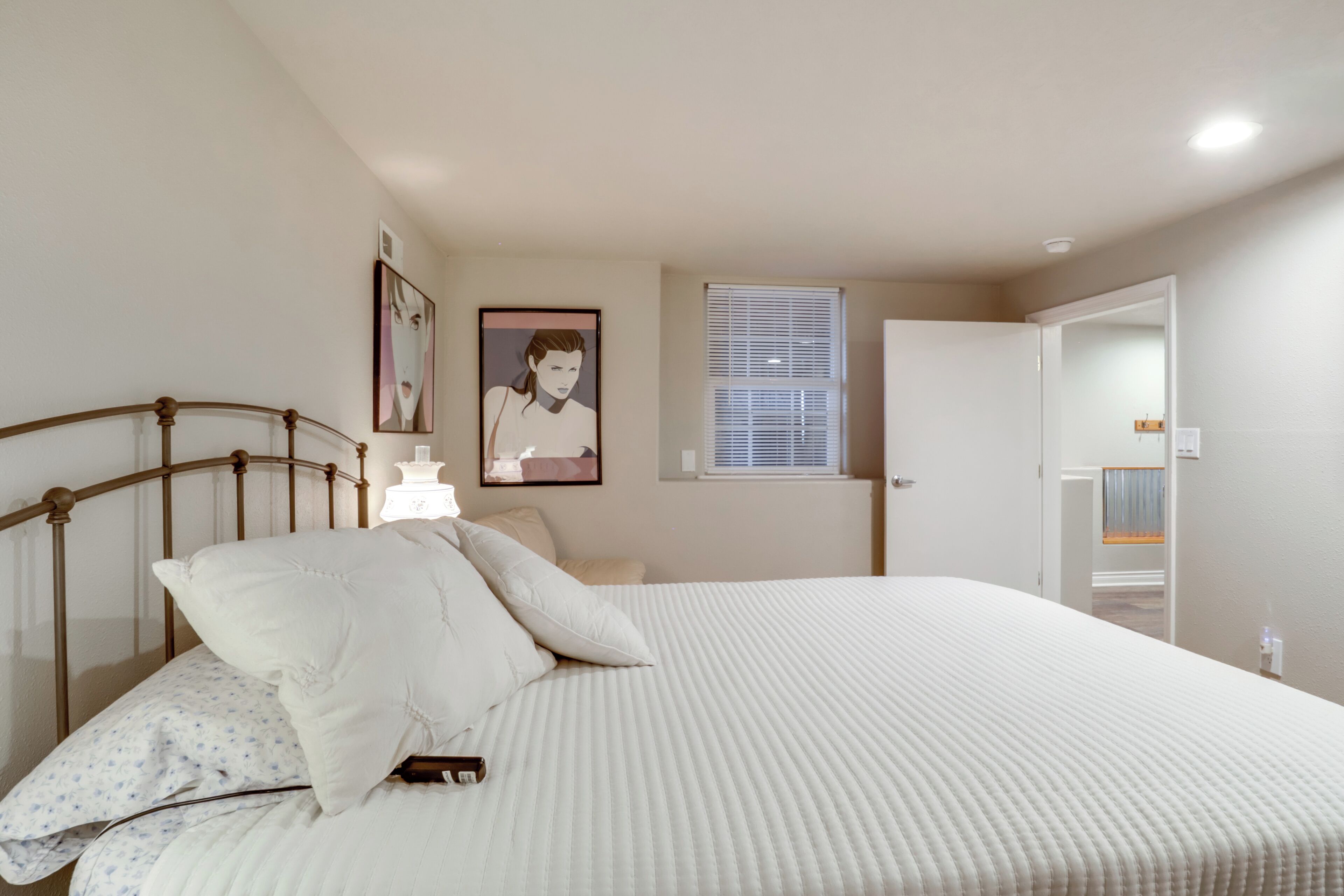 House (1 Bedroom) | Interior