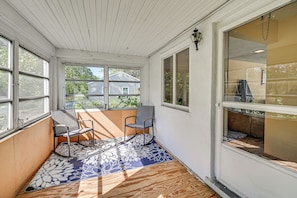 House (3 Bedrooms) | Interior - 2 Mi to Dtwn Newark: Pet-friendly Home! (Newark)