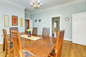 House (4 Bedrooms) | Interior - 1 Mi to Historic District! Family Home in New Bern (New Bern)