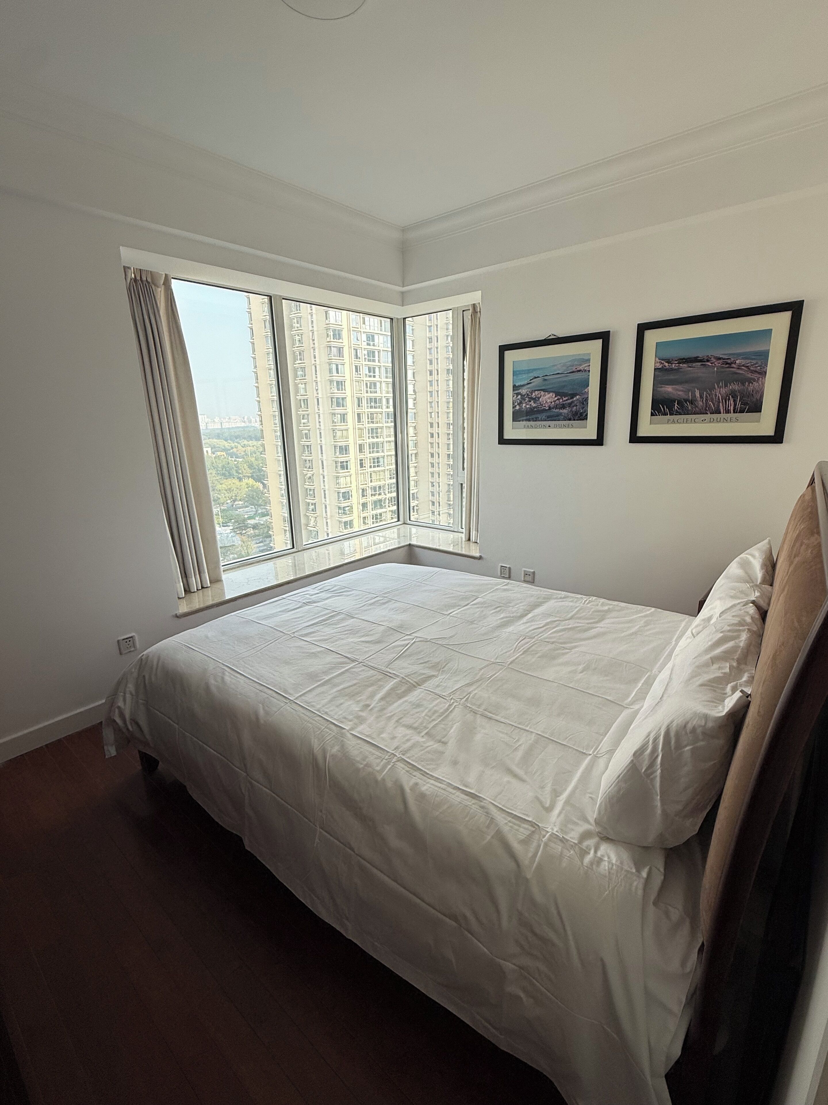 3 soverom, strykejern/-brett, wi-fi og sengetøy