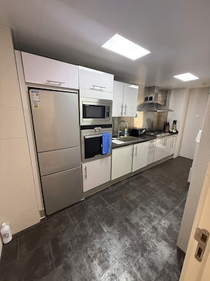 ميكروويف، فرن، موقد طهي مسطح