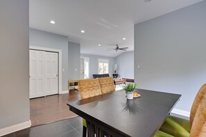 Apartment (1 Bedroom) | Interior