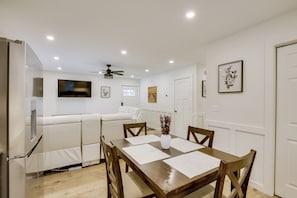 House (2 Bedrooms) | Interior - Wooded Retreat w/ Pet-friendly Yard in Standish (Standish)