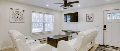 House (2 Bedrooms) | Front of property