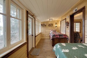 Cottage (4 Bedrooms) | Interior - Peaceful Nature Escape on Little Portage Lake! (Land O' Lakes)