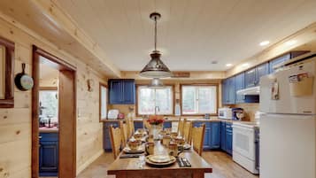 Cottage (4 Bedrooms) | Interior