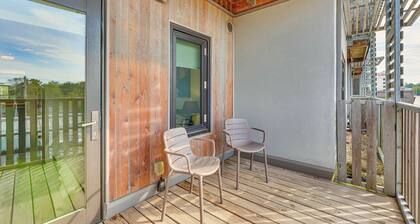 Shop, Dine & Explore: Gem 7 Mi to Dtwn Springfield
