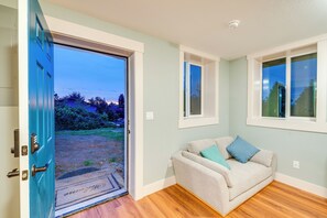 Apartment (0 Bedroom) | Interior