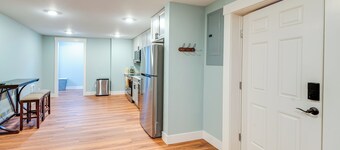4 Blocks to Riverwalk: Updated Astoria Studio