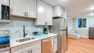 شقة (0 Bedroom) | المنشأة من الداخل