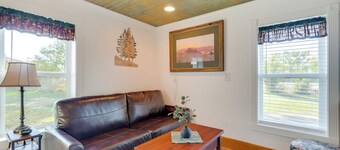 Pet-friendly Farmhouse Suite w/ Patio in Vaughn!