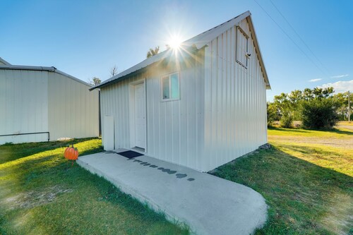 Pet-friendly Farmhouse Suite w/ Patio in Vaughn!