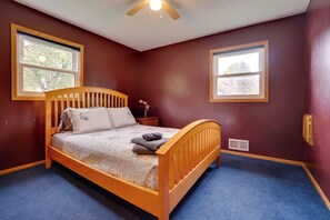 House (4 Bedrooms) | Interior