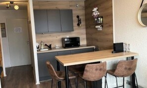 Microwave, cookware/dishes/utensils - Studio Cabin for 4 People (Orcieres)