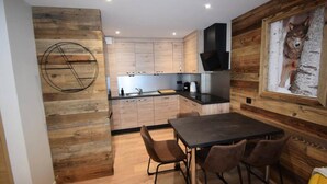 Unclassified image, 2 of 3, button - 2 Rooms for 4 People - LES Arolles - Plagne Centre - Wifi (La Plagne-Tarentaise)