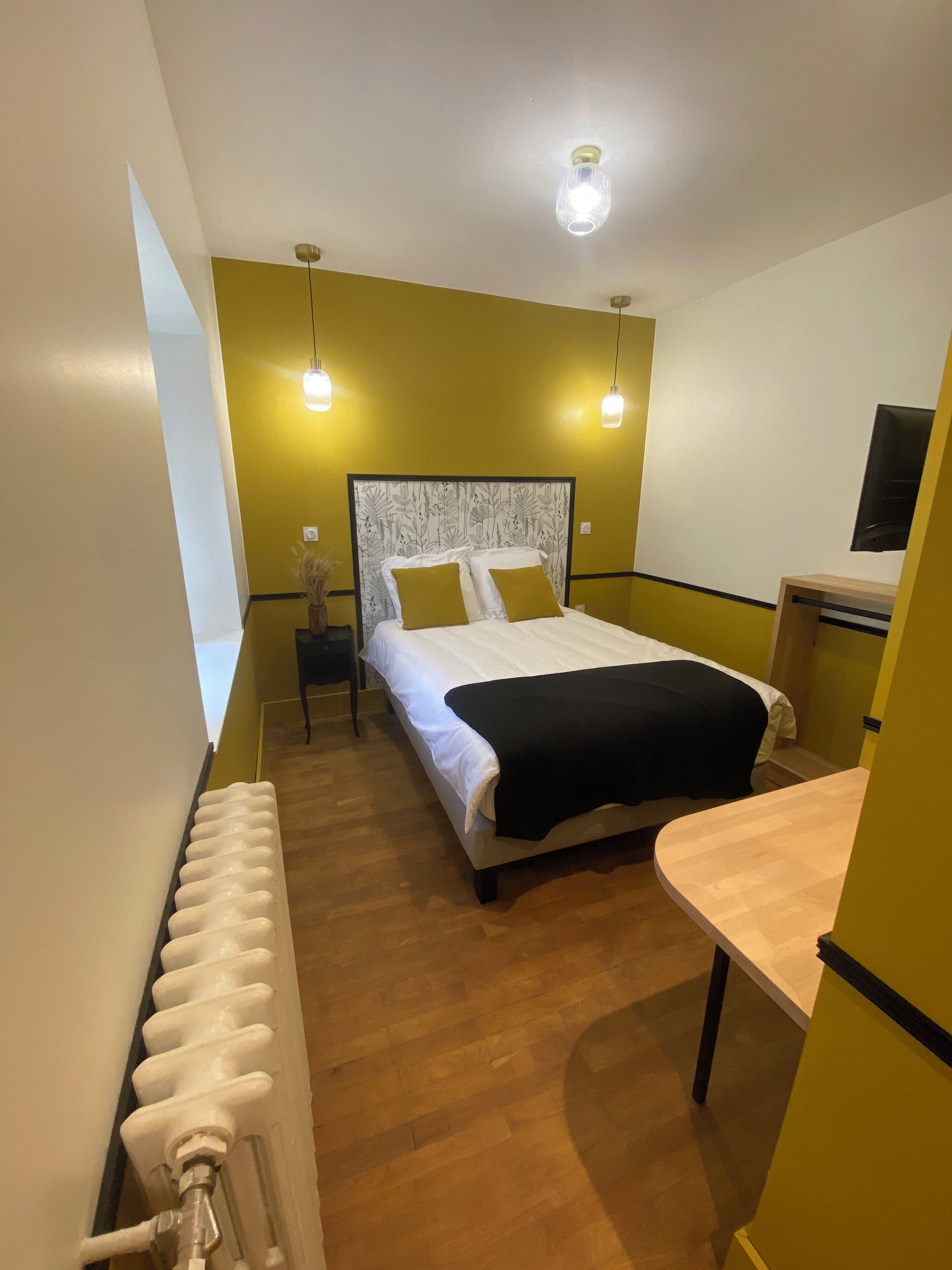 Classic Double Room, Hill View | Free WiFi